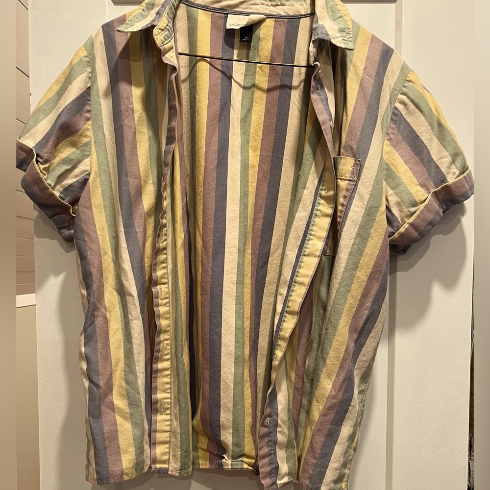 Universal thread striped blouse